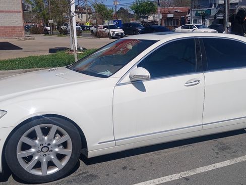 Used 2007 Mercedes-Benz S 550 image 4