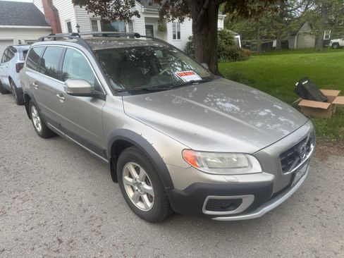 Used 2012 Volvo XC70 3.2 AWD/4WD image 7