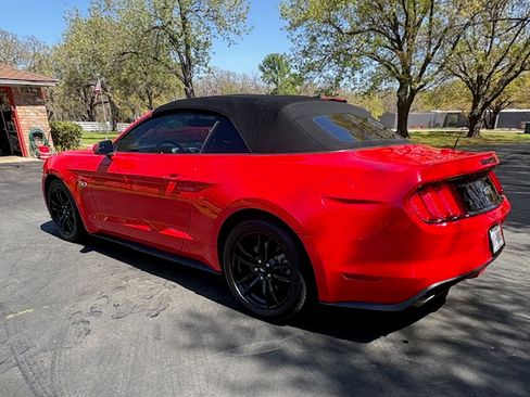 Used 2016 Ford Mustang GT Premium image 17