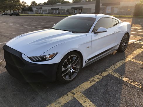Used 2015 Ford Mustang GT Premium w/ Equipment Group 401A image 5