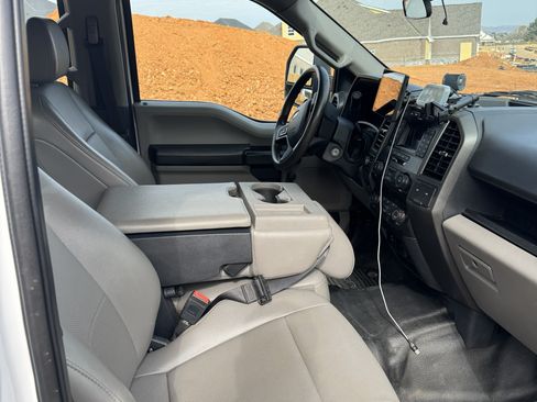 Used 2022 Ford F250 XL image 6