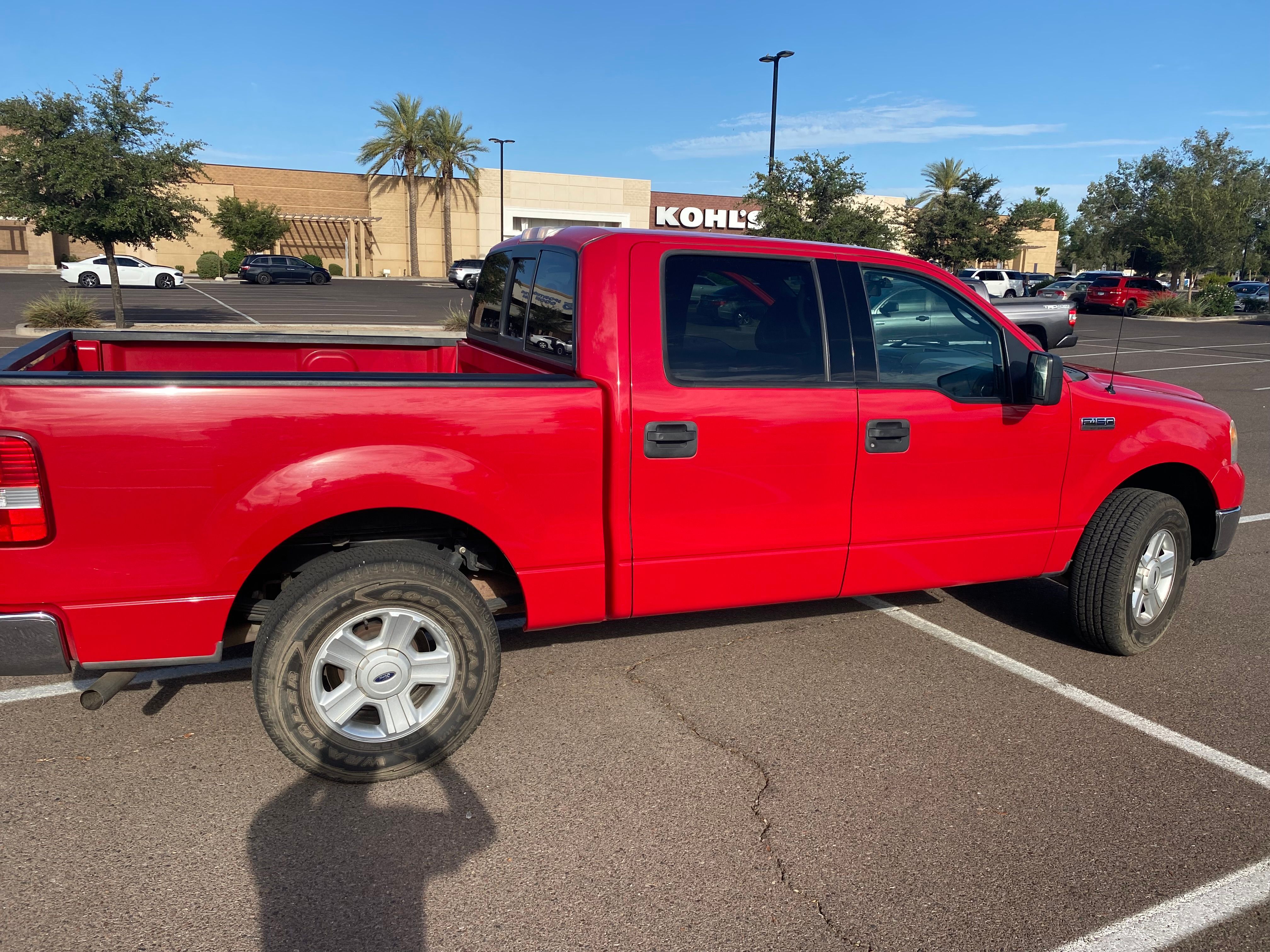 Used 2004 Ford F150 XLT RWD image 1