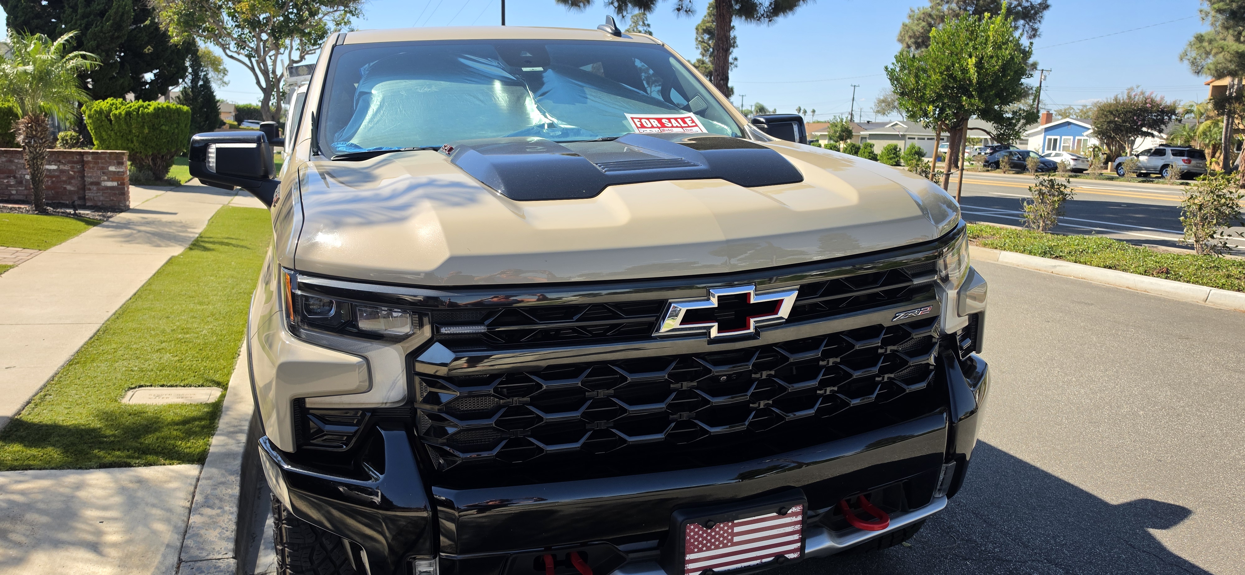 Used 2022 Chevrolet Silverado 1500 ZR2 w/ Technology Package AWD/4WD image 4