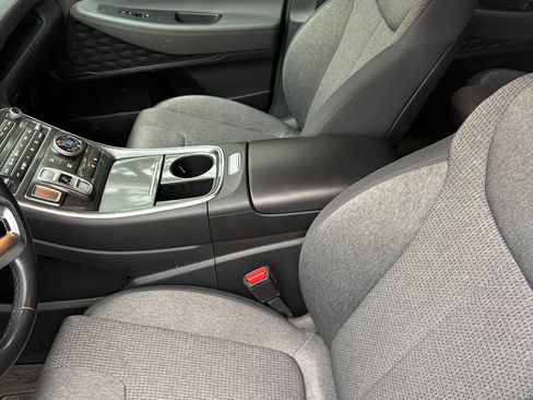 Used 2023 Hyundai Santa Fe Blue image 9