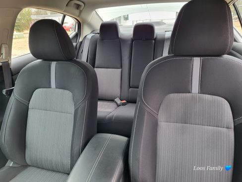 Used 2021 Nissan Sentra SV image 14