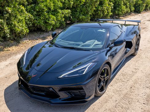 Used 2022 Chevrolet Corvette Stingray Premium Conv w/ Z51 Performance Package image 6