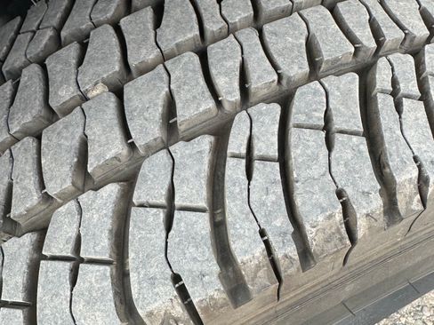 Used 2022 Ford F350 Platinum image 13