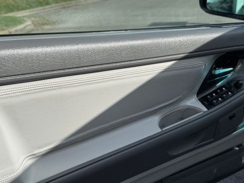 Used 1992 BMW 850i image 11