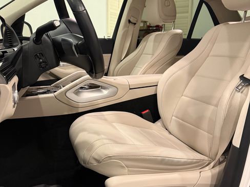 Used 2024 Mercedes-Benz GLE 450e 450e 4MATIC Sport Utility 4D image 11