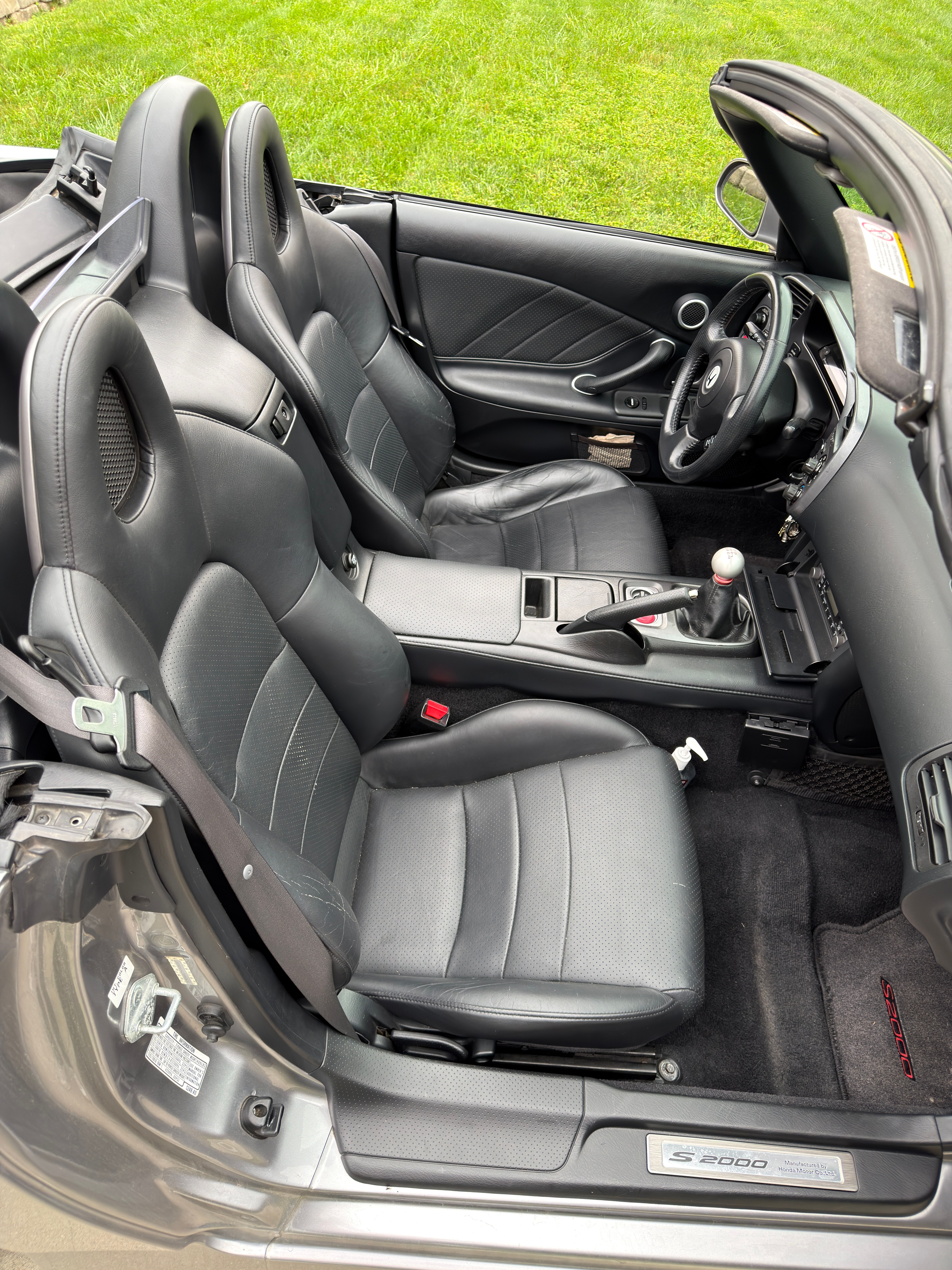 Used 2003 Honda S2000 image 8