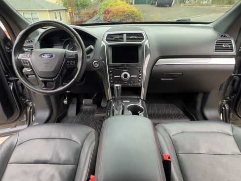 Used 2017 Ford Explorer Sport w/ Equipment Group 401A image 16