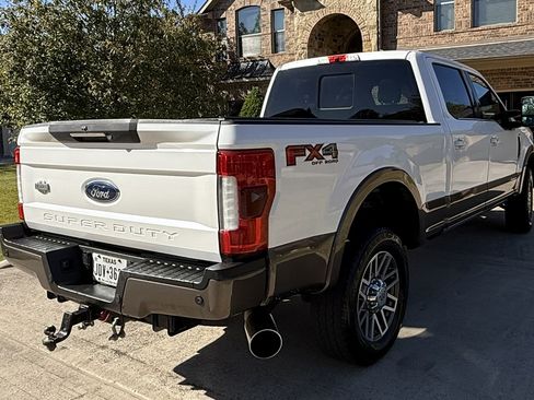 Used 2017 Ford F250 King Ranch w/ King Ranch Ultimate Package image 8