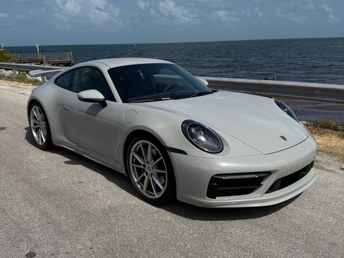 Used 2024 Porsche 911 Carrera 4S AWD/4WD image 11