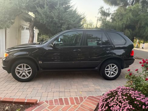 Used 2005 BMW X5 3.0i image 5