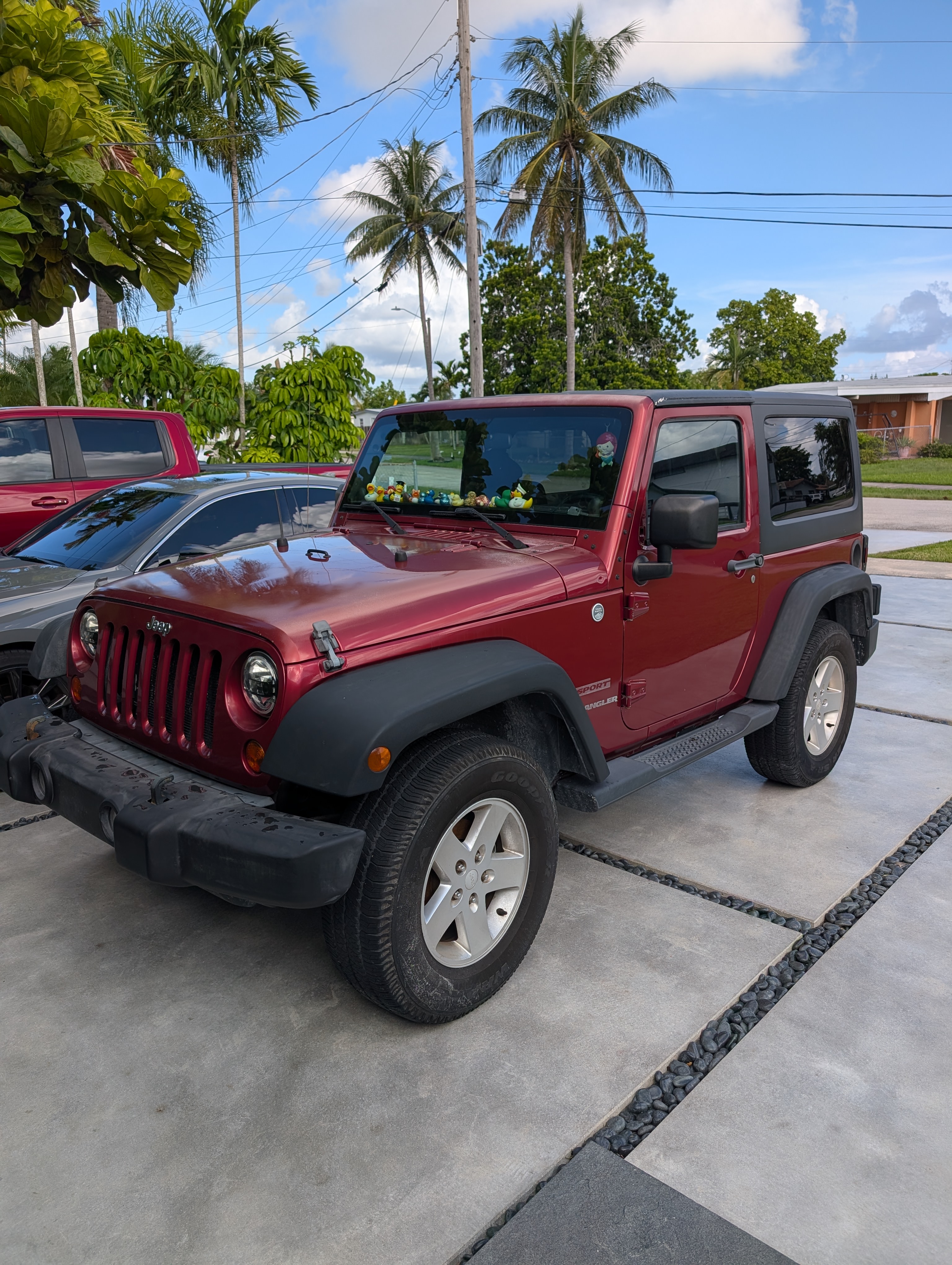 Used 2011 Jeep Wrangler Sport AWD/4WD image 1