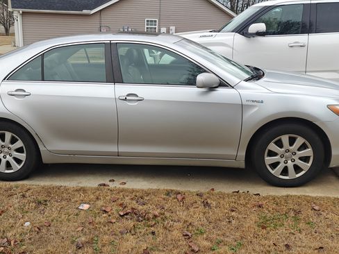 Used 2007 Toyota Camry Hybrid image 1