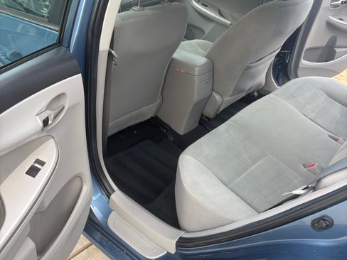 Used 2013 Toyota Corolla L image 6