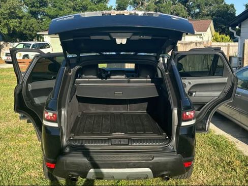 Used 2014 Land Rover Range Rover Sport HSE image 14