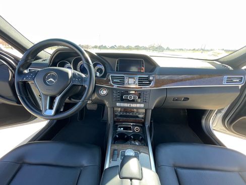 Used 2014 Mercedes-Benz E 350 Sedan image 14
