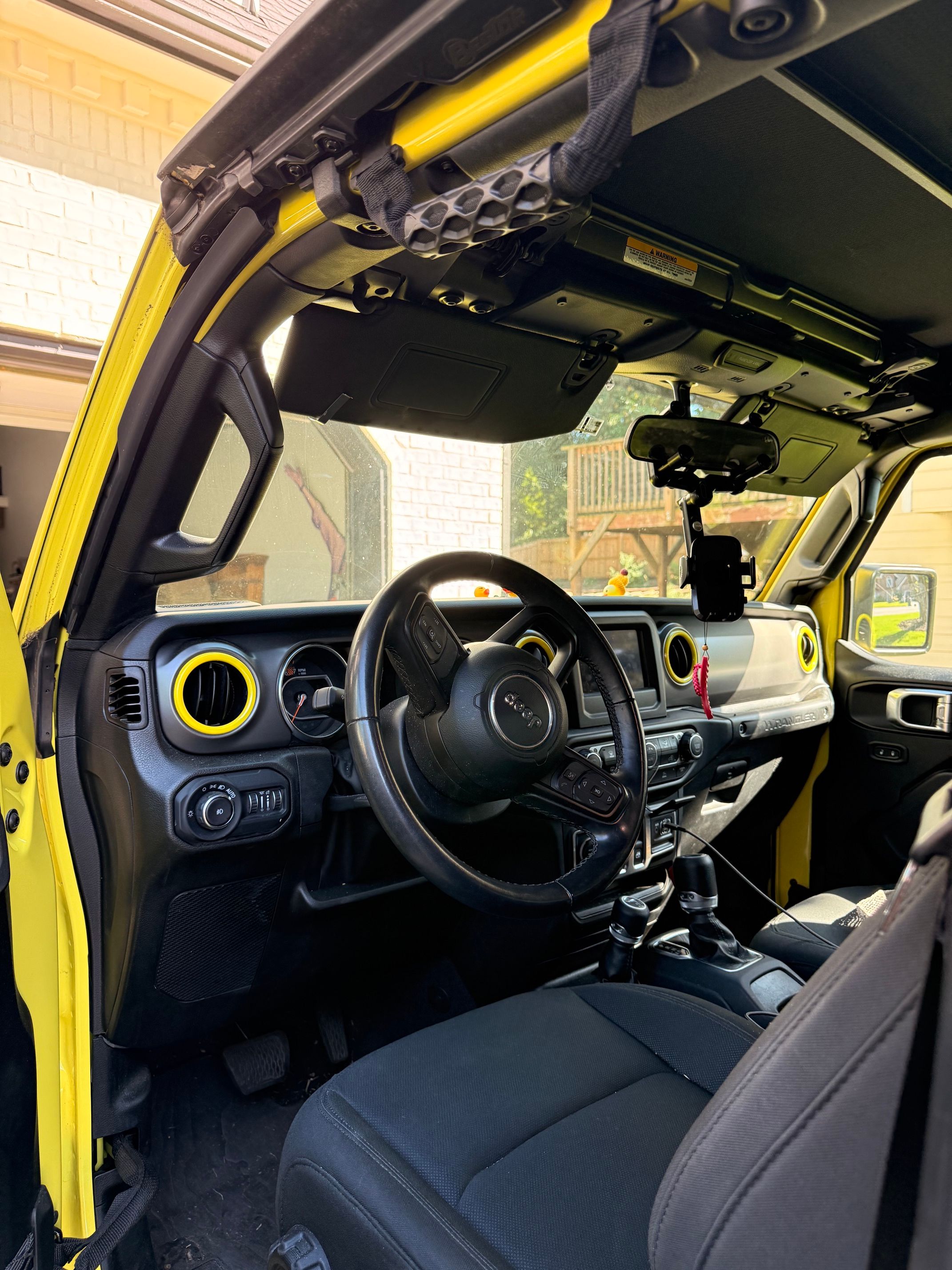 Used 2022 Jeep Wrangler Sport AWD/4WD image 5