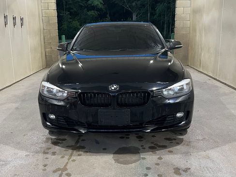 Used 2015 BMW 328i xDrive Sedan AWD/4WD image 2