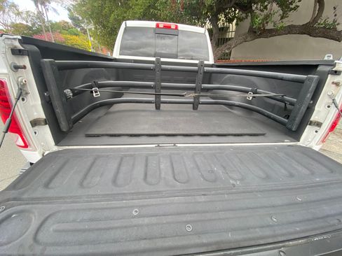 Used 2015 RAM 1500 Laramie w/ Convenience Group image 8