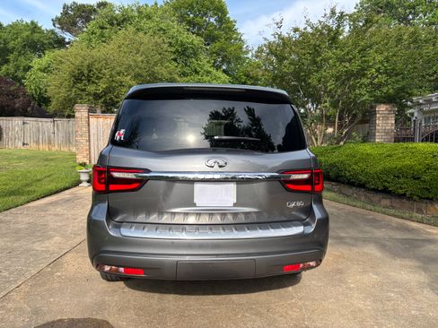 Used 2019 INFINITI QX80 Luxe w/ 22" Wheel Package RWD image 4