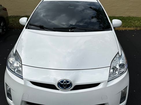 Used 2011 Toyota Prius Three image 6