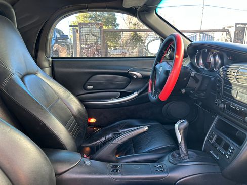 Used 2001 Porsche Boxster S image 18