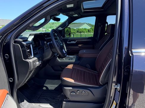 Used 2026 GMC Sierra 2500 Denali Ultimate image 13