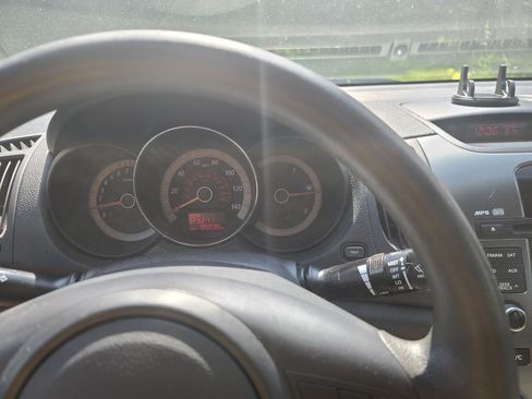Used 2013 Kia Forte EX FWD image 12