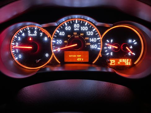 Used 2008 Nissan Altima 3.5 SE w/ Premium Pkg image 11