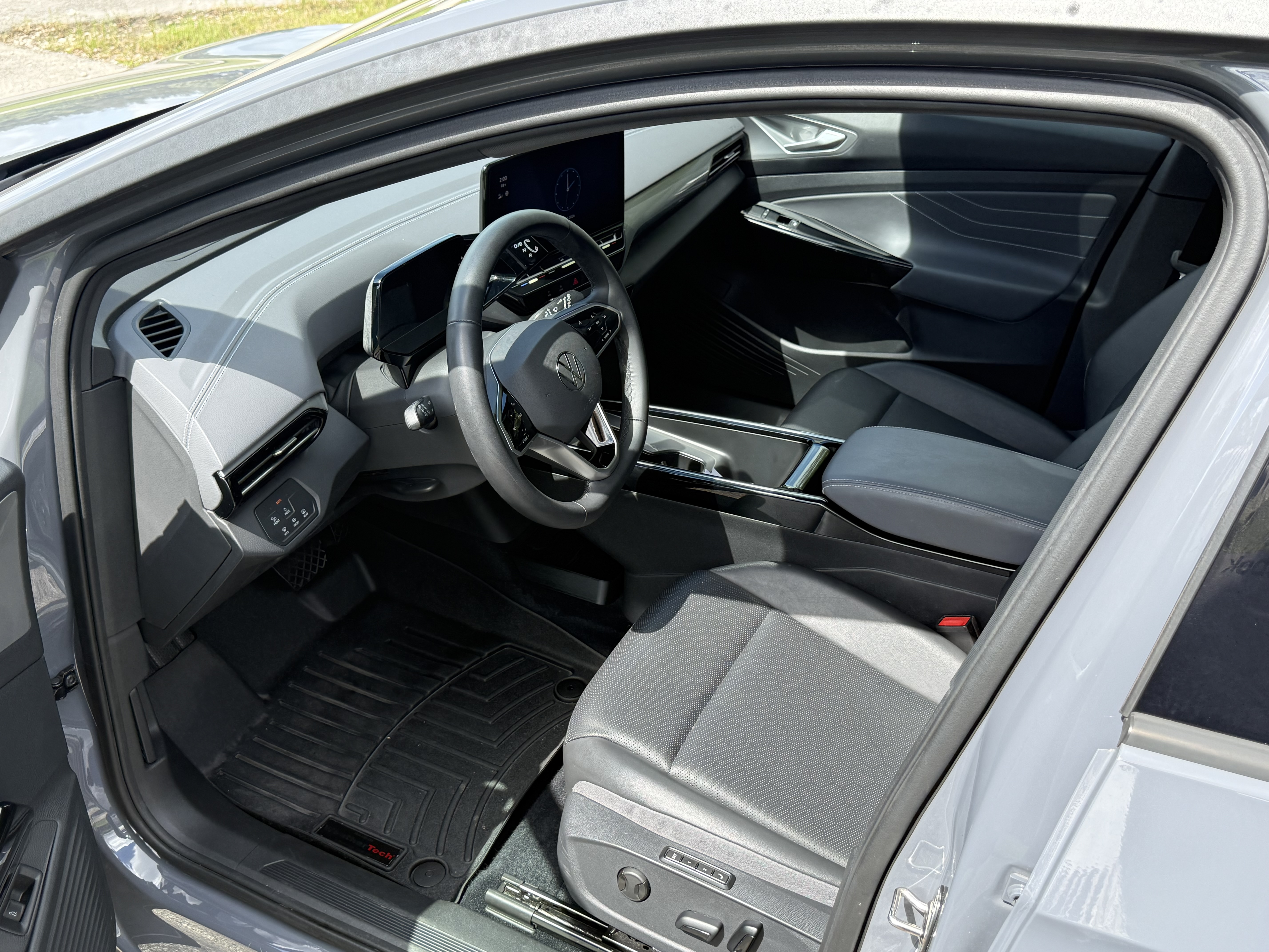 Used 2023 Volkswagen ID.4 Pro S AWD/4WD image 13