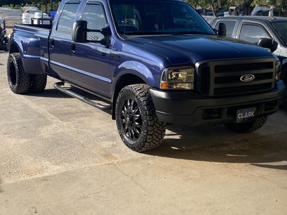 Used 2001 Ford F350 2WD Crew Cab DRW Super Duty