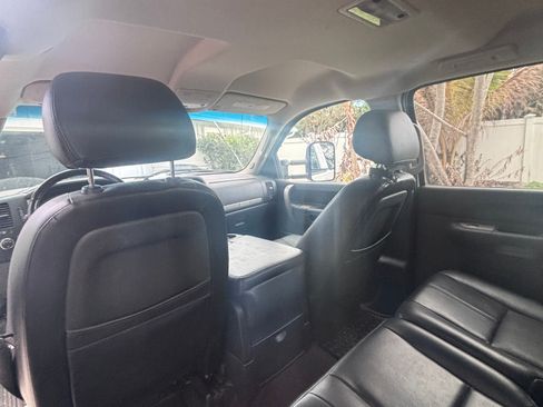 Used 2010 Chevrolet Silverado 2500 LT image 15