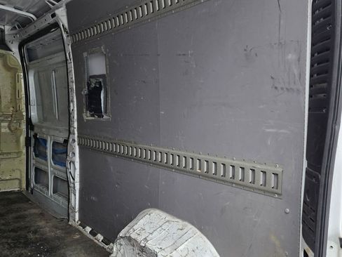 Used 2016 RAM ProMaster 2500 image 13