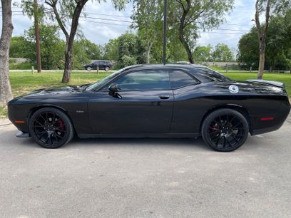 Used 2017 Dodge Challenger R/T