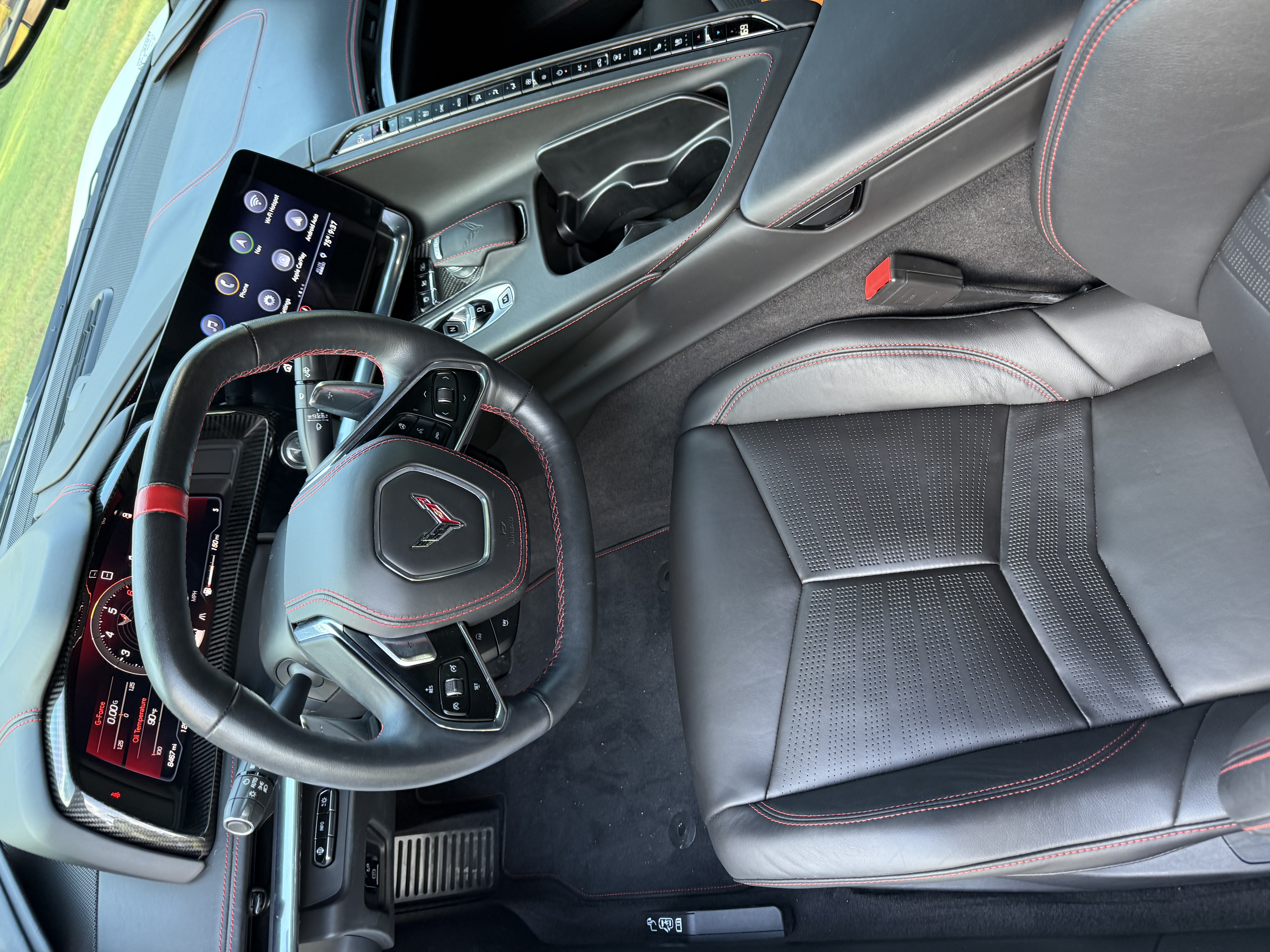 Used 2020 Chevrolet Corvette Stingray Premium Cpe w/ 3LT Preferred Equipment Group RWD image 5