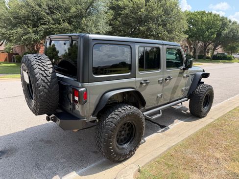 Used 2020 Jeep Wrangler Unlimited Sport S AWD/4WD image 10