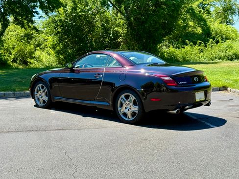 Used 2008 Lexus SC 430 Convertible RWD image 2