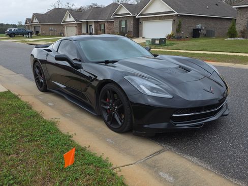 Used 2014 Chevrolet Corvette Stingray Coupe w/ 3LT Preferred Equipment Group image 5
