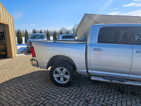 Used 2014 RAM 1500 Big Horn image 10