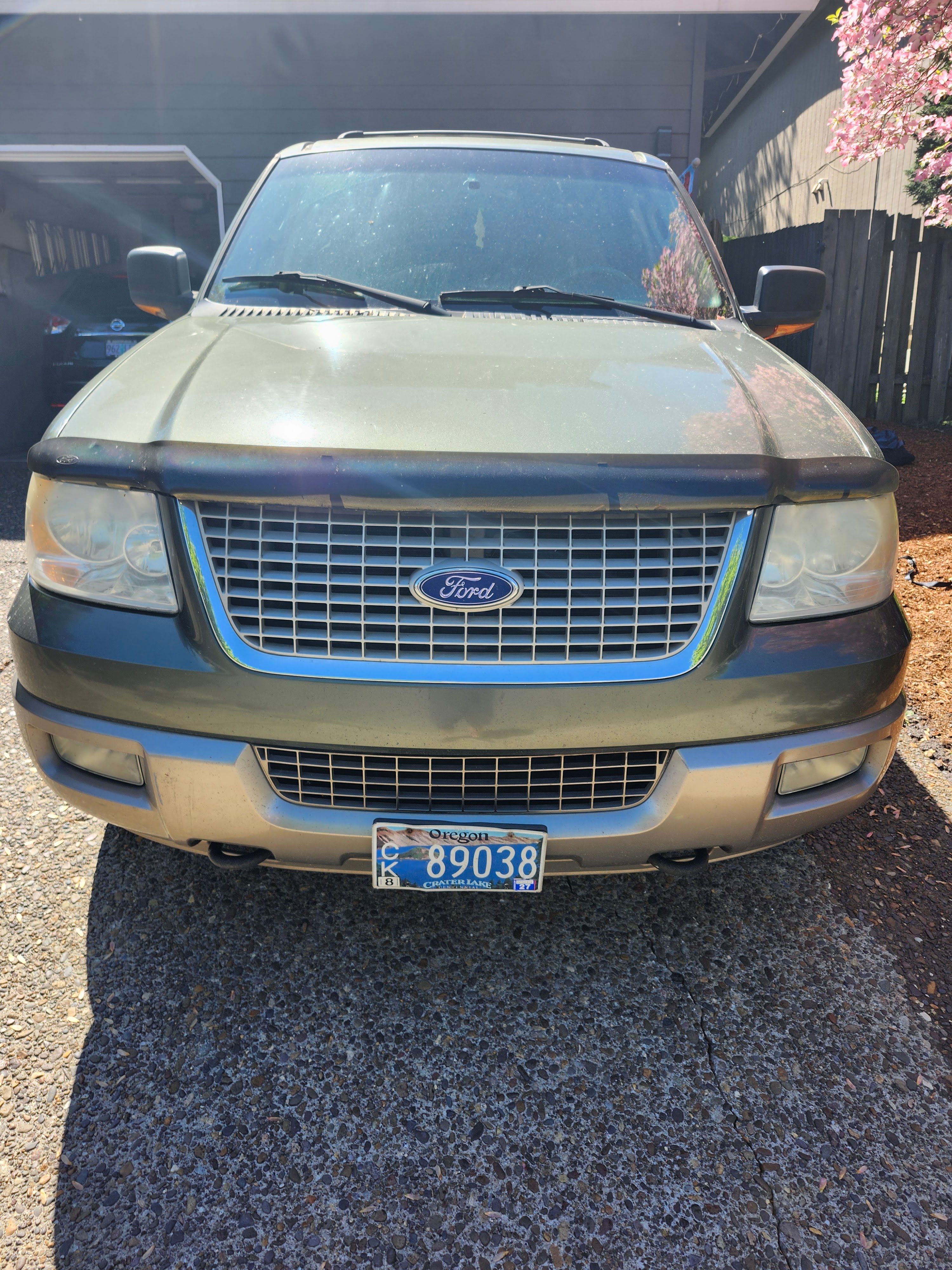Used 2004 Ford Expedition Eddie Bauer AWD/4WD image 9