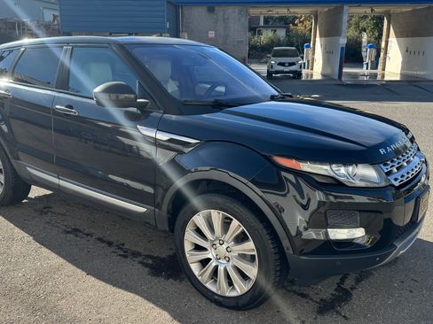 Used 2015 Land Rover Range Rover Evoque Prestige image 2