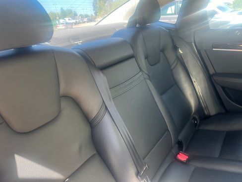 Used 2018 Volvo S90 T5 Momentum w/ Convenience Package AWD/4WD image 12