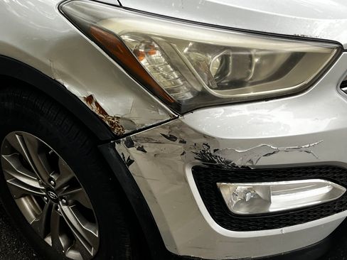Used 2015 Hyundai Santa Fe Sport w/ Option Group 03 FWD image 10