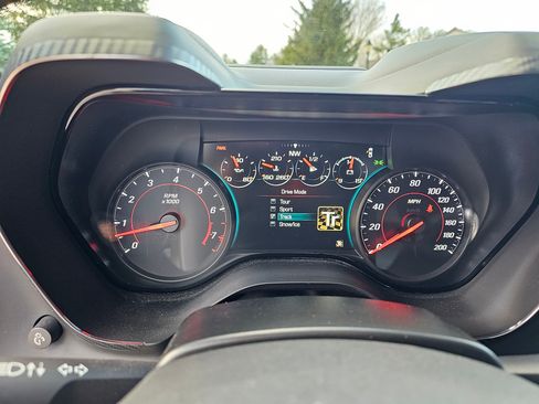 Used 2018 Chevrolet Camaro SS image 10