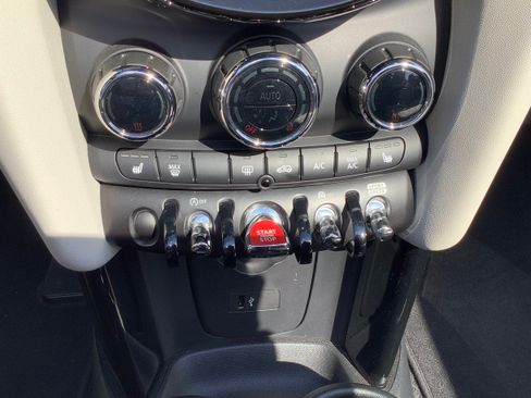 Used 2023 MINI Cooper S w/ Signature Upholstery Package image 21