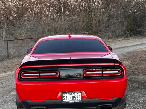 Used 2020 Dodge Challenger R/T Scat Pack image 5