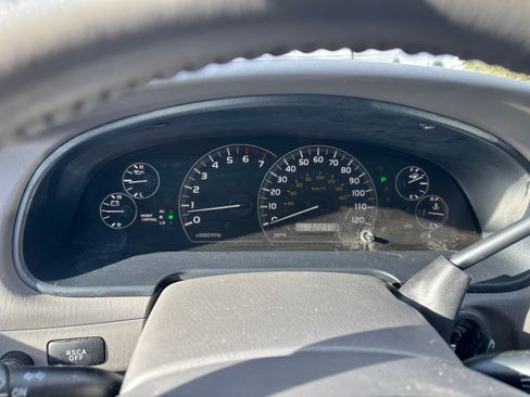 Used 2007 Toyota Sequoia Limited image 12